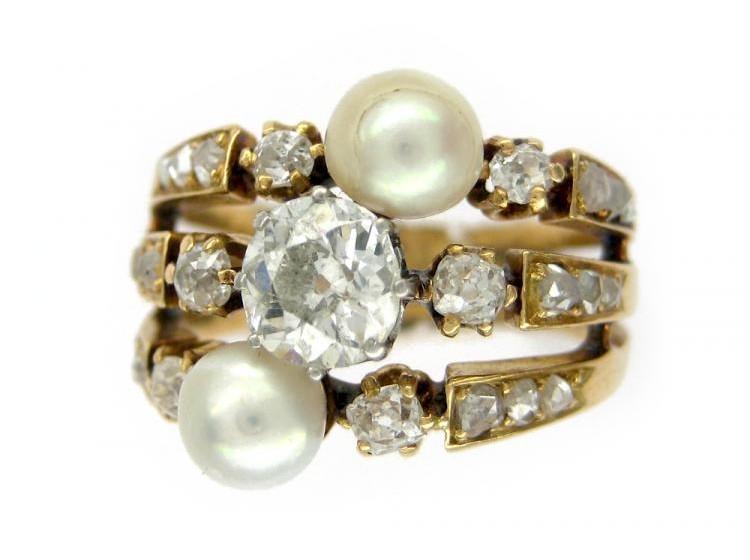 Diamond & Pearl Three Tier Ring
