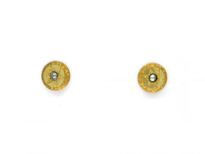 15ct Gold & Pearl Stud Earrings