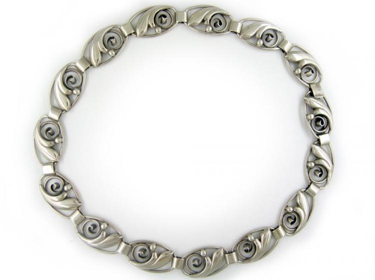 Silver Scandinavian Necklace