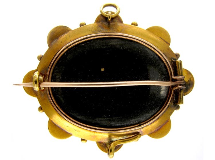 Banded Onyx 18ct Gold Brooch