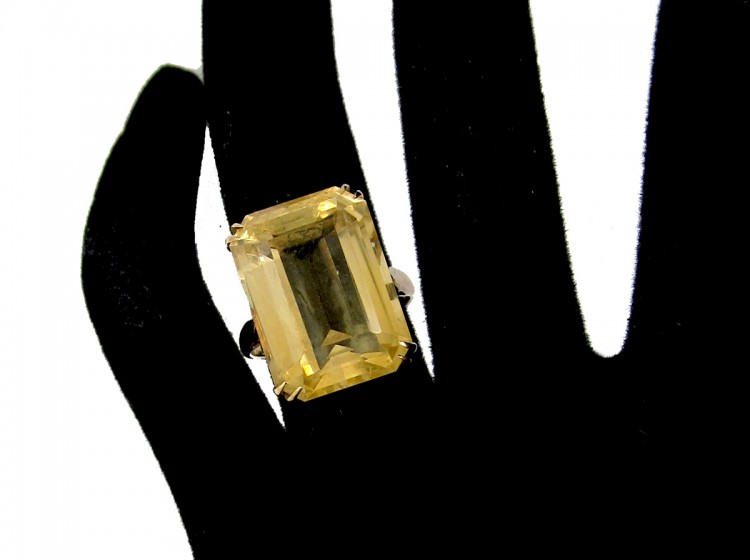 Citrine 9ct Gold Ring