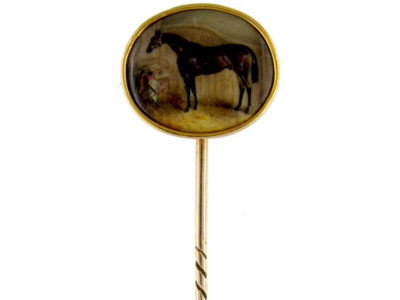 Horse in Stable Gold & Enamel Tie Pin