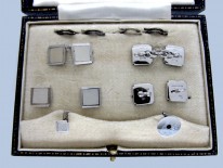 9ct White Gold & Mother of Pearl Cufflinks, Buttons & Studs Set
