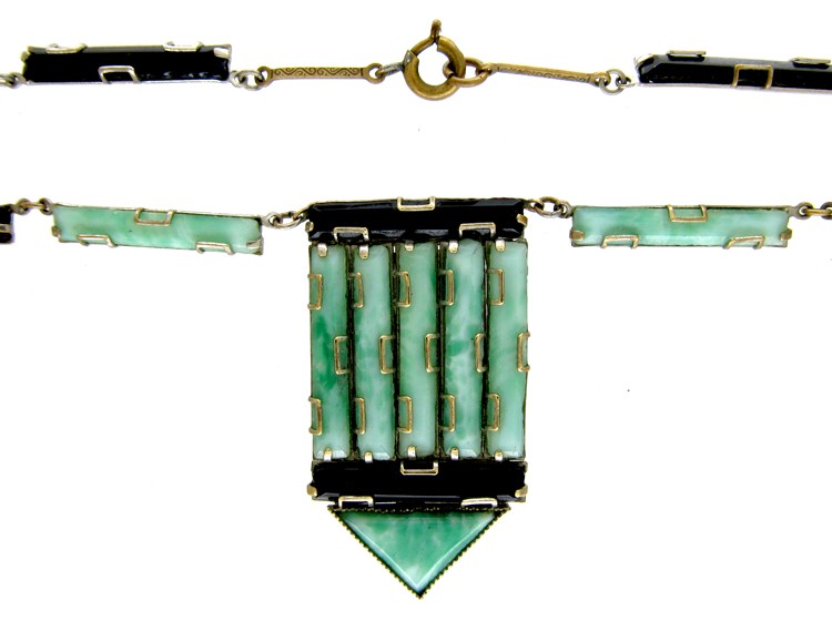 Art Deco Jade Glass Necklace