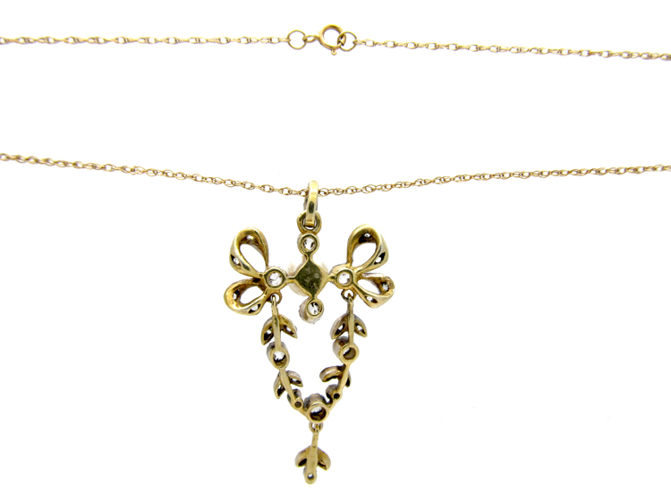Diamond Pearl Pendant Chain Necklace