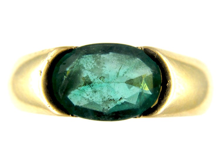 Gold Band Ring Set with An Emerald