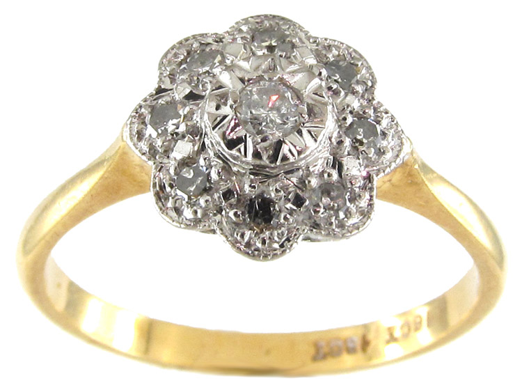 Diamond Round Cluster Ring (720d) 