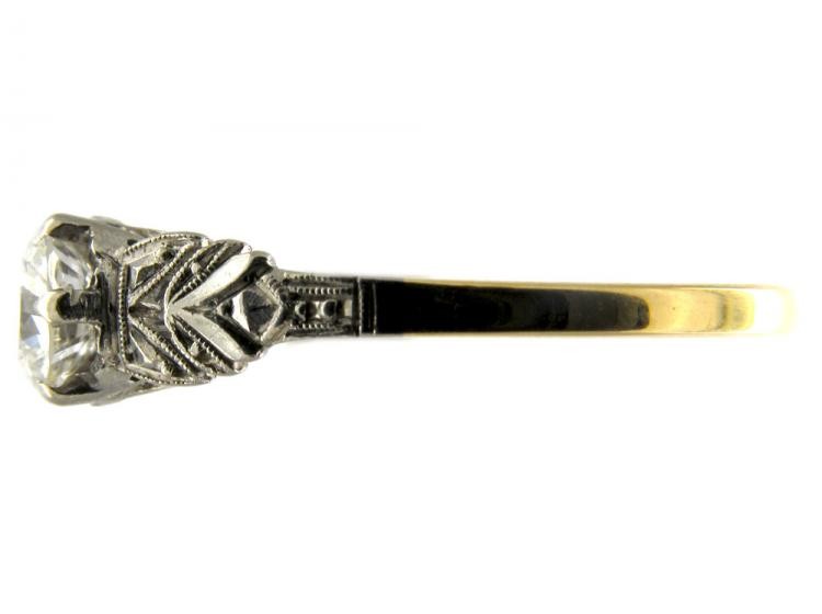 Art Deco Single Stone Diamond Ring Set in 18ct Yellow Gold