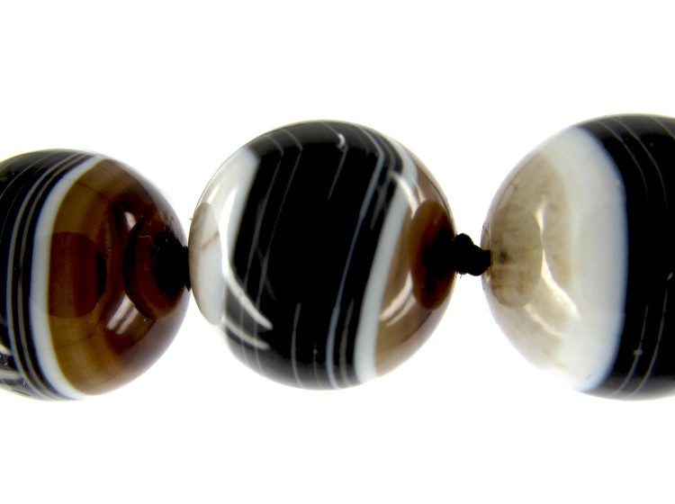 Onyx Beaded Necklace with Onyx & Gold Clasp