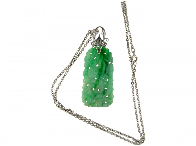 Art Deco 18ct White Gold & Carved Jade Pendant on a White Gold Chain