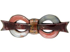 Scottish Silver & Agate Bow Brooch
