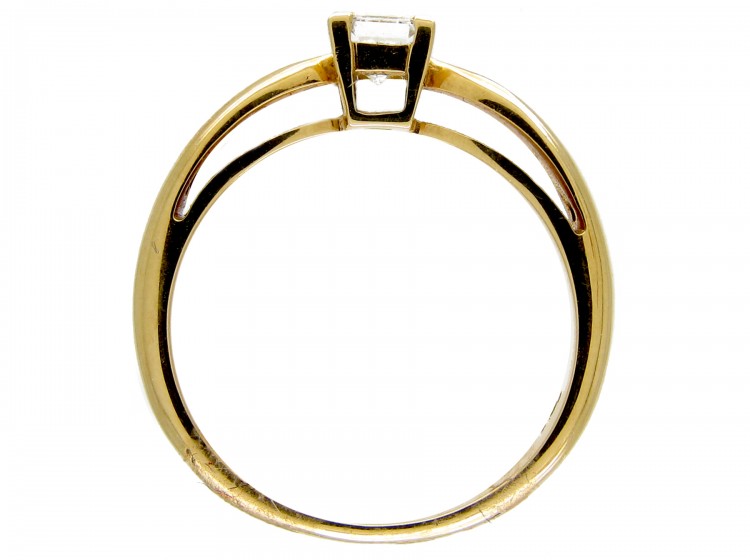 Van Cleef & Arpels Diamond Solitaire Ring