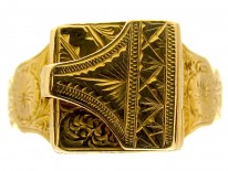 First World War 18ct Gold Opening Locket Ring
