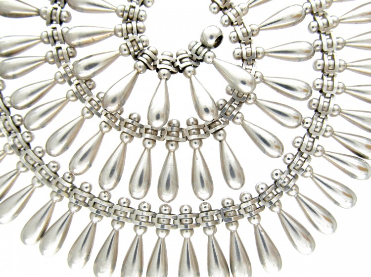 Victorian Silver Collar with Pear Shaped Drops