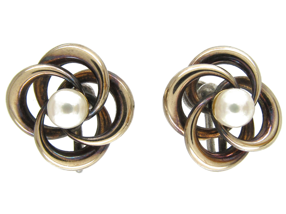 Pearl Knot Earring