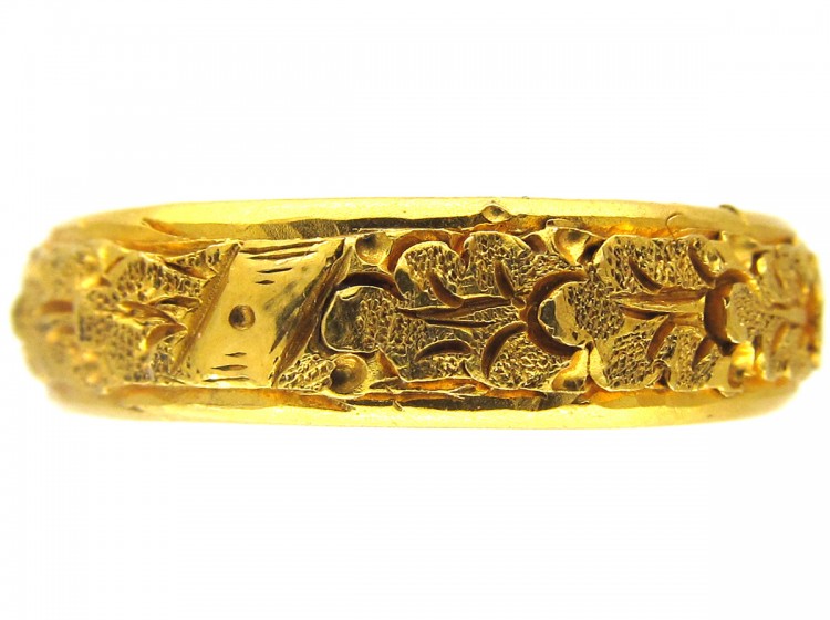 22ct Gold Oak Leaf Design Victorian Ring