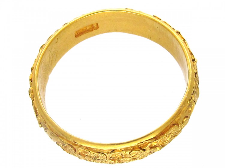 22ct Gold Oak Leaf Design Victorian Ring