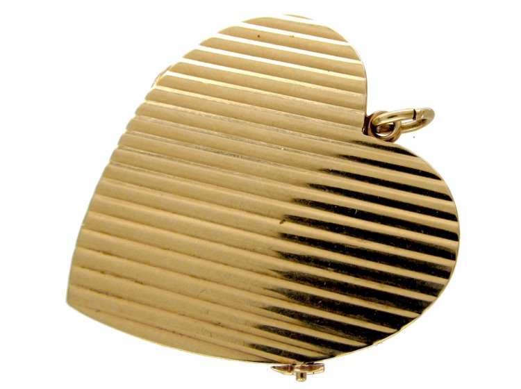 Edwardian 15ct Heart Shape Book Pendant