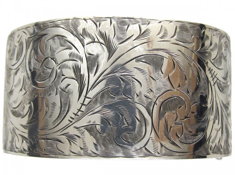 Wide Silver Engraved Leaf Design Bangle