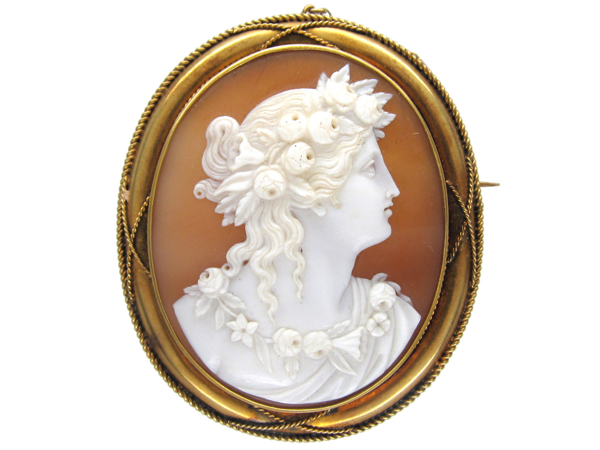 Victorian 18ct Gold Shell Cameo of Classical Lady