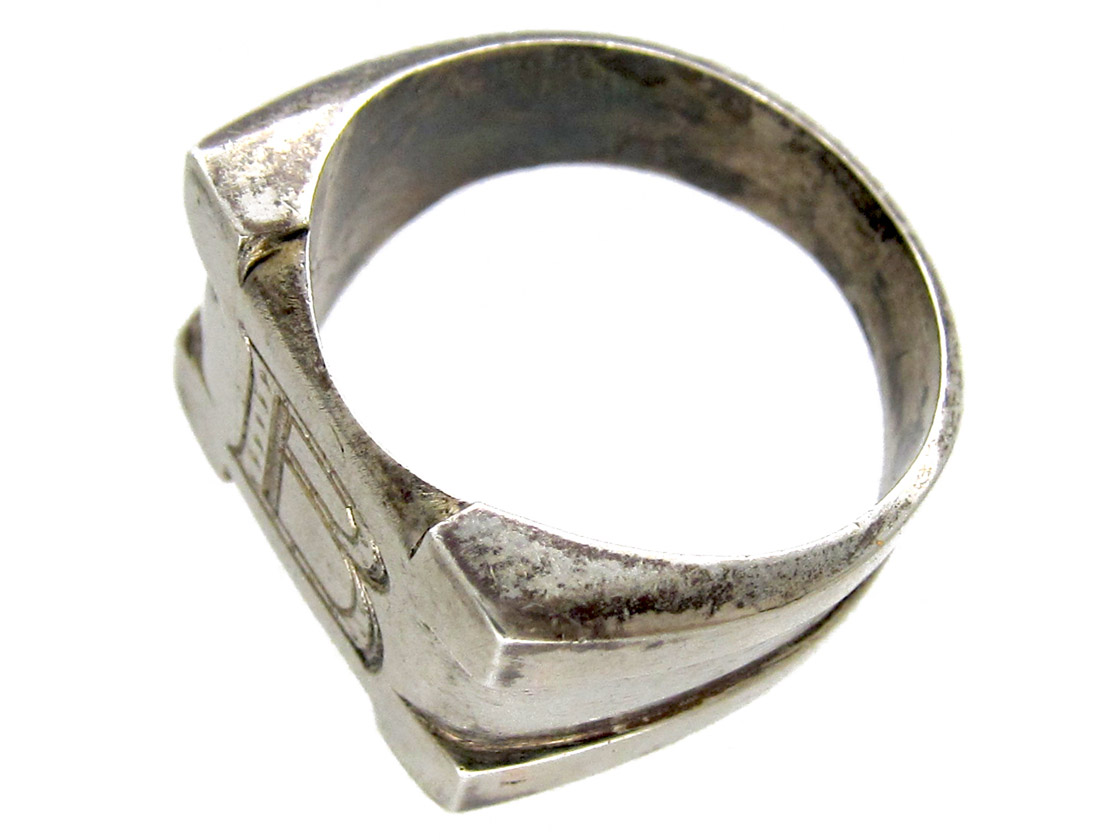 Silver B Ring (422F) | The Antique Jewellery Company