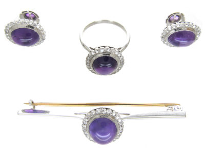 A Cased Set of 18ct White Gold & Amethyst & Diamond Earrings, Ring & Brooch