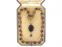 18ct Gold Suffragette Necklace & Pendant in Original Case