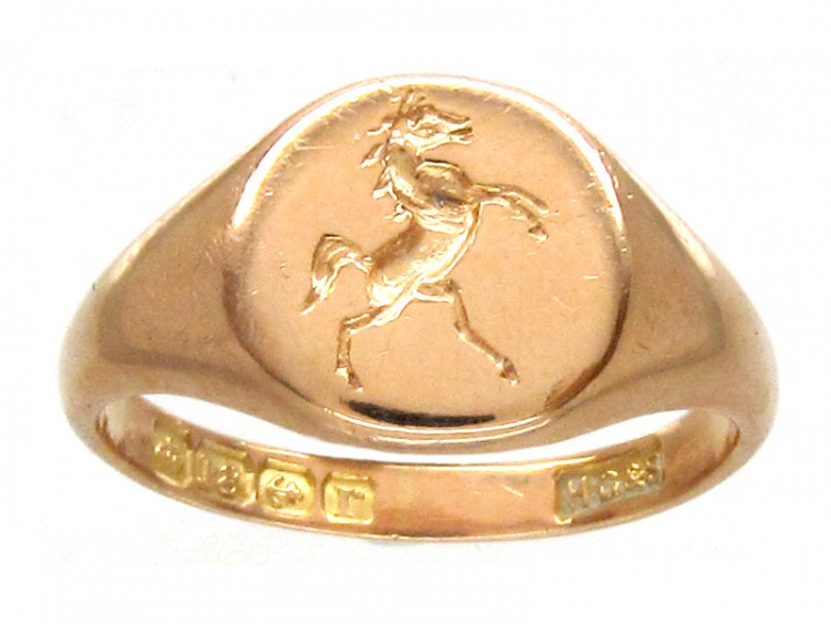 18ct Gold Signet Ring with Rearing Horse Intaglio