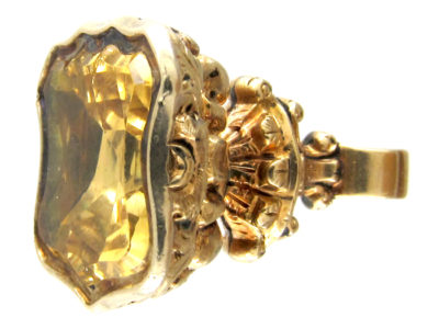 Early Victorian Gold Cased Seal with Citrine Base