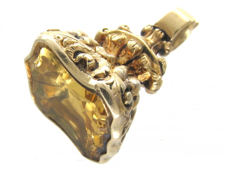 Early Victorian Gold Cased Seal with Citrine Base