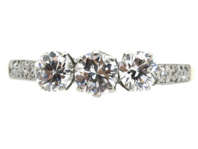 18ct Gold & Platinum Diamond Three Stone Ring with Diamond Set Shoulders