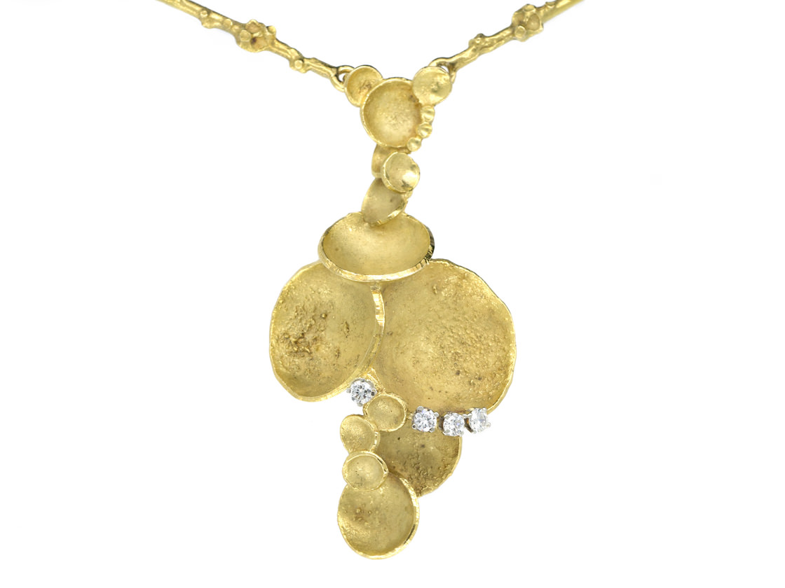 18ct Gold & Diamond 1970s Necklace (333G) The Antique Jewellery Company