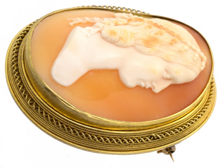 Victorian 18ct Gold Portrait Cameo Brooch of a Lady Signed Neri