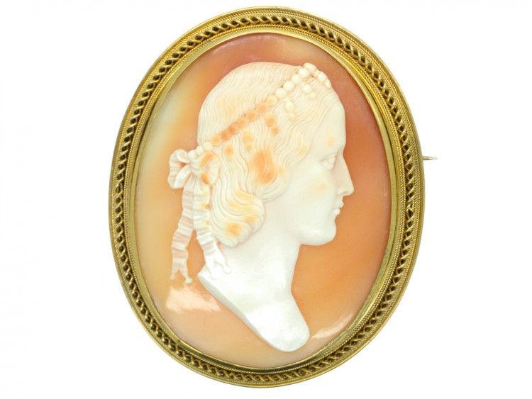 Victorian 18ct Gold Portrait Cameo Brooch of a Lady Signed Neri
