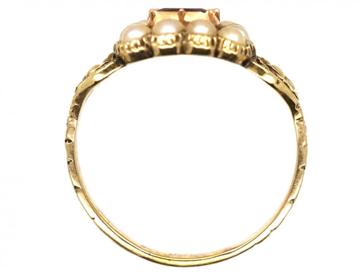 Georgian 15ct Gold Flat Cut Garnet ​& Natural Split Pearl Ring