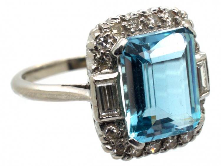 18ct White Gold & Platinum Aquamarine & Diamond Rectangular Ring