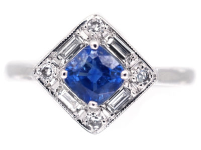 18ct White Gold Diamond & Sapphire Diamond Shaped Ring