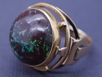 15ct Gold & Cabochon Wood Opal 1930s Ring