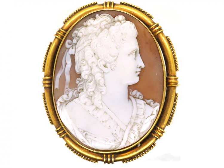 Victorian 15ct Gold Cameo of Lady's Head