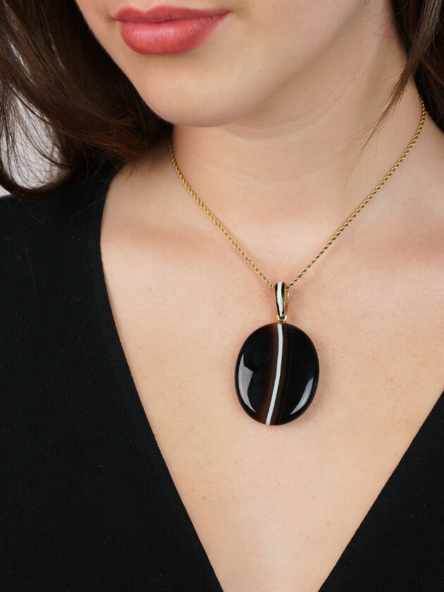 Victorian 18ct Gold & Banded Onyx Oval Pendant with Locket Back (689G ...