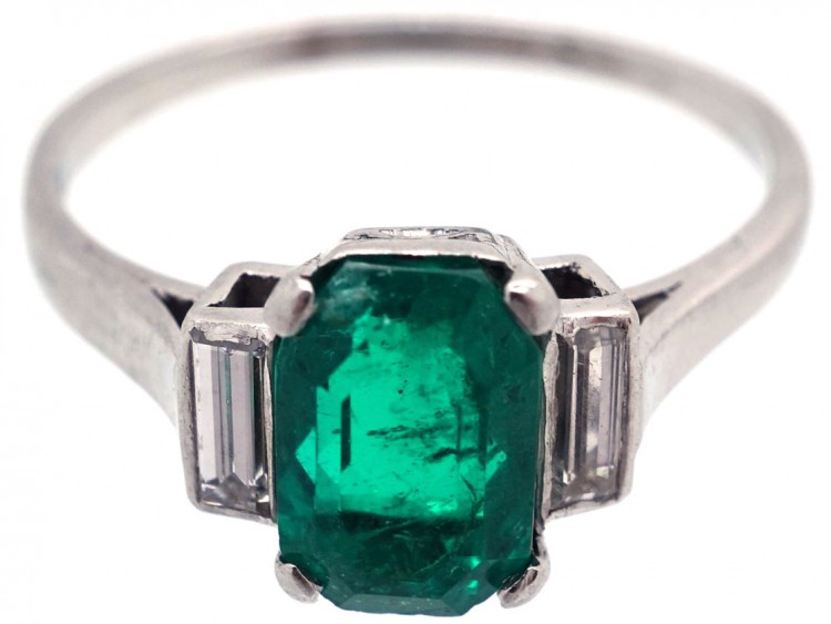 Art Deco Rectangular Emerald & Baguette Diamond Ring