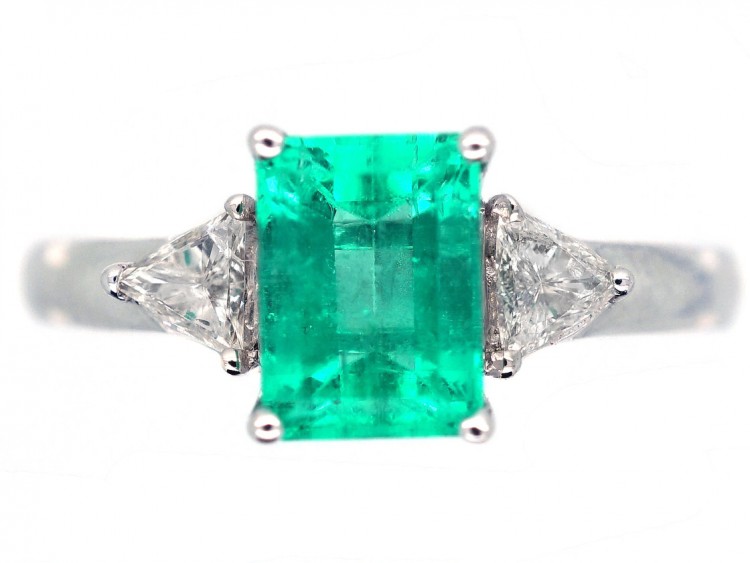 18ct Gold, Colombian Emerald & Diamond Ring