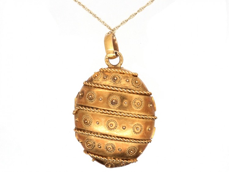 French 18ct Gold Oval Locket on Gold Chain