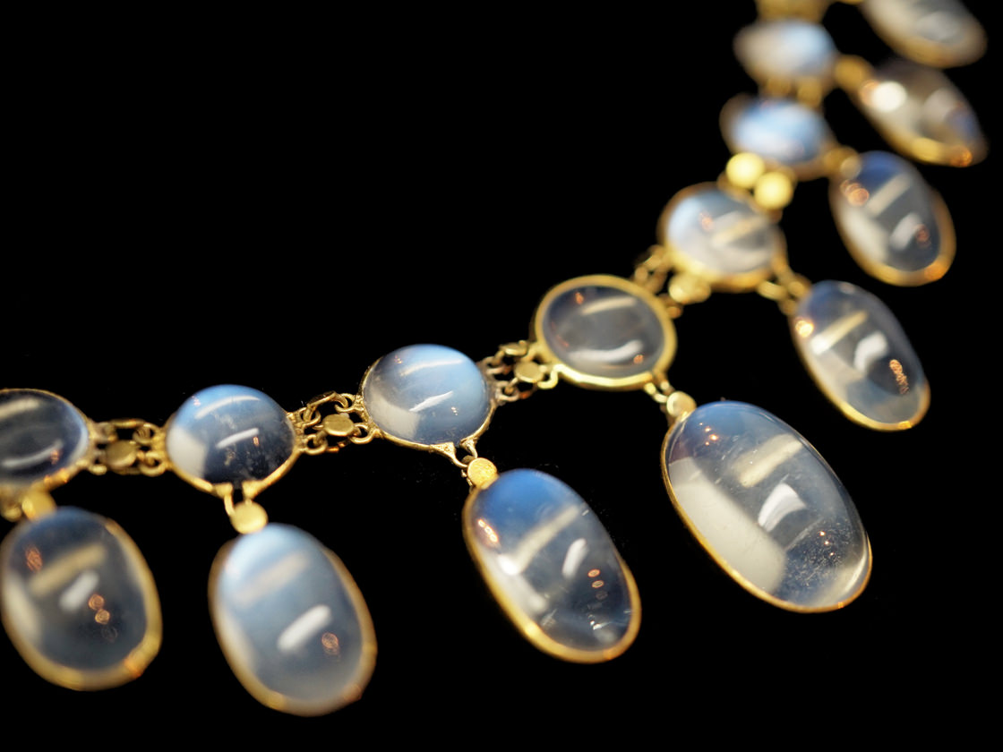 Edwardian 15ct Gold Moonstone Festoon Necklace (756G) The Antique