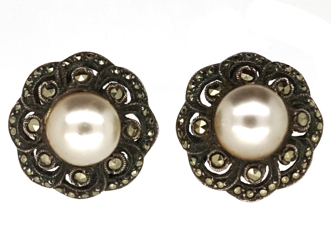 Silver, Paste Pearl & Marcasite Round Earrings (834b Oj) 