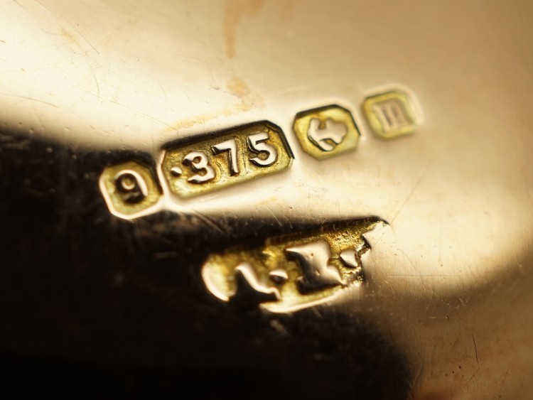 Edwardian 9ct Gold Round Locket With Buckle Motif