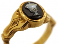 Georgian 18ct Gold Mourning Ring With Hardstone Urn