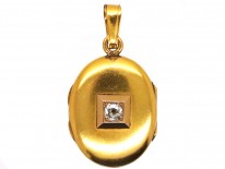 Victorian 18ct Gold Oval Locket Set With a Diamond