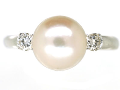 18ct White Gold Pearl & Diamond Ring