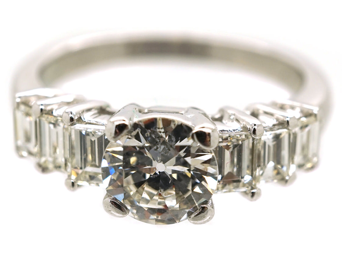 CW Signature 18K White Gold Seven Stone Diamond Ring R01835 main image 0